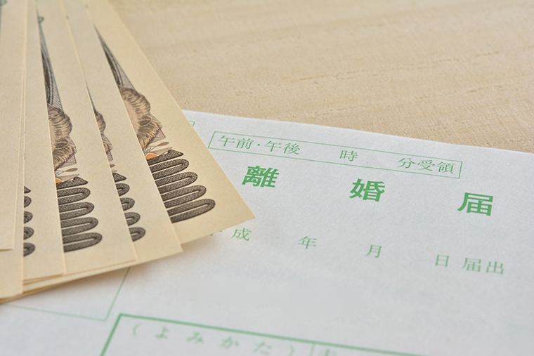 夫（旦那）の借金で離婚できる？支払い義務は？養育費は請求できる？